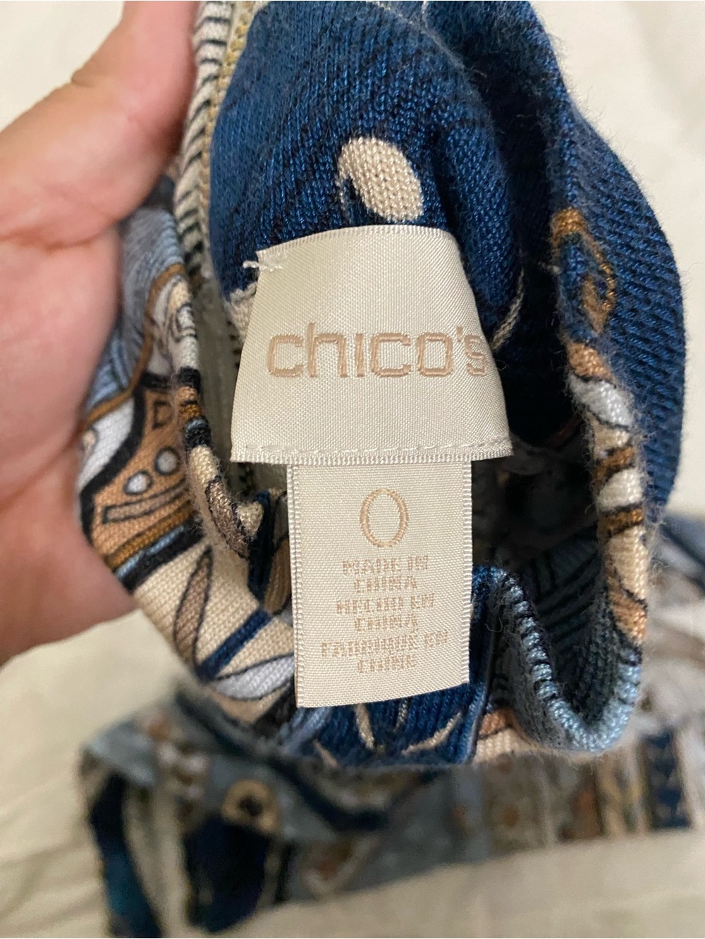 Chico's Navy and Tan Paisley Mockneck Long Sleeve Top size Small - Picture 6 of 8